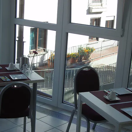 苏洛温酒店 巴特洪堡