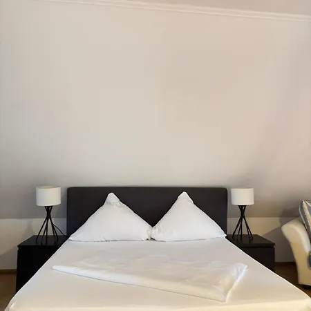 Zum Loewen 2* Bad Homburg vor der Hoehe