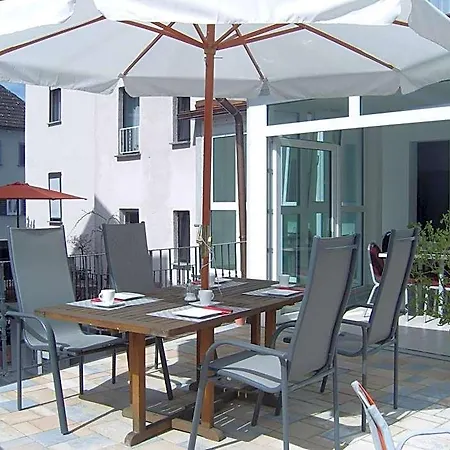 Hotel Zum Loewen 2*