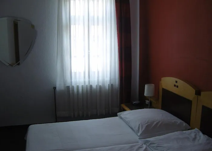 Szálloda Zum Loewen Bad Homburg vor der Höhe