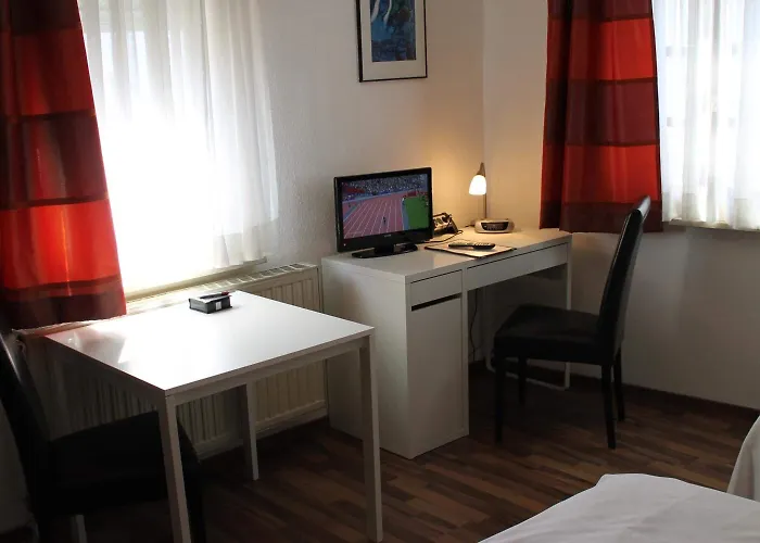 Szálloda Zum Loewen 2*