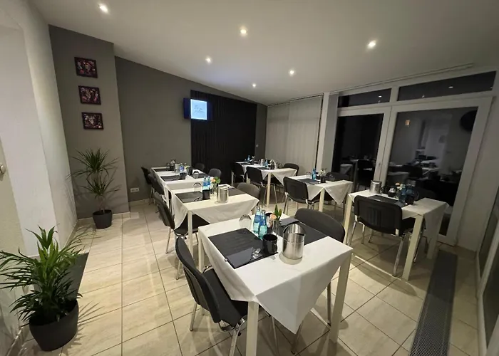 Szálloda Zum Loewen Bad Homburg vor der Höhe